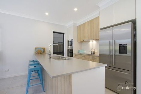 Property photo of 6/156 Marina Quays Boulevard Hope Island QLD 4212
