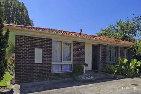 Property photo of 24 Circle Drive North Cranbourne VIC 3977