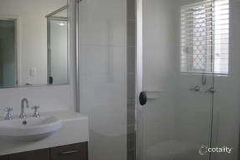 Property photo of 5 Hillcrest Court Murrumba Downs QLD 4503