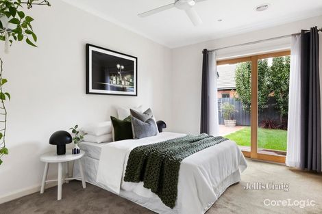Property photo of 17 Katoomba Street Hampton East VIC 3188