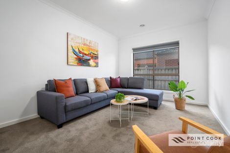 Property photo of 39 Bondi Parade Point Cook VIC 3030