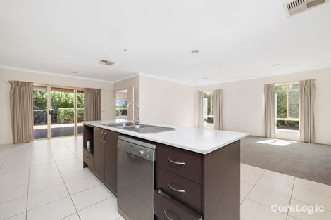 Property photo of 18 Merino Drive Alfredton VIC 3350