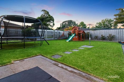 Property photo of 23 Escabon Grove Frankston VIC 3199