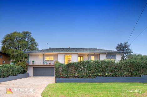 8 Churchill Ave, Kooringal, NSW 2650