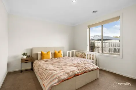 Property photo of 14 Hamlin Street Doreen VIC 3754