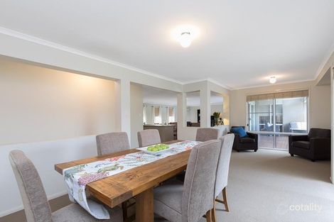 Property photo of 11 Springbrook Place Moggill QLD 4070