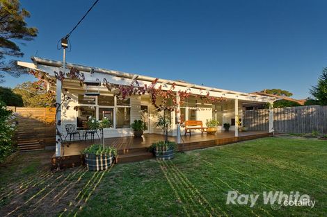 1 Campbell Gr, Mornington, VIC 3931