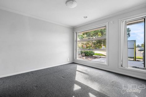 Property photo of 32 Ajay Way Kurunjang VIC 3337