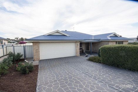 Property photo of 56 Belclaire Drive Westbrook QLD 4350