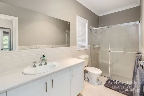 Property photo of 27 Atlantic Road Mount Barker SA 5251