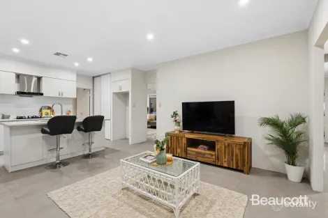 Property photo of 7A Ranmore Way Morley WA 6062