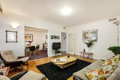 Property photo of 1/3 Wando Grove St Kilda East VIC 3183