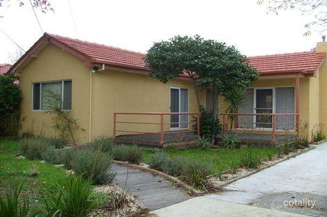 32 Fairway St, Frankston, VIC 3199