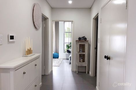 Property photo of 1/22 Seventh Avenue Campsie NSW 2194