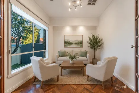 Property photo of 5 Merrivale Place Roxburgh Park VIC 3064