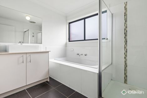 Property photo of 35 Federal Drive Wyndham Vale VIC 3024