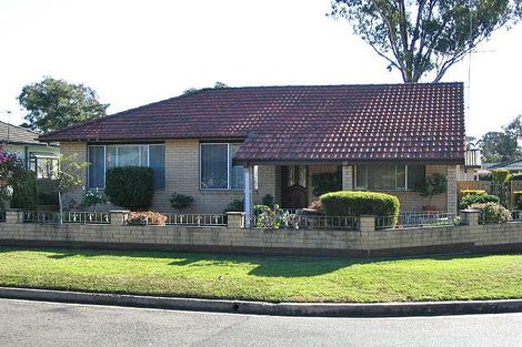 19 Curran Rd, Marayong, NSW 2148