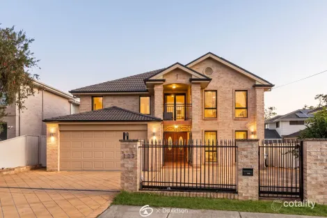 Property photo of 123 Bardia Parade Holsworthy NSW 2173