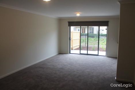 Property photo of 31 Spriggs Drive Croydon VIC 3136