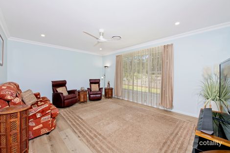 Property photo of 27 Wedgetail Drive Kew NSW 2439