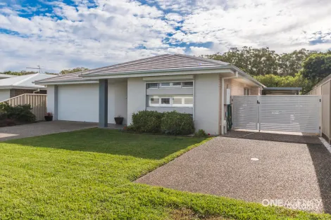 Property photo of 4 Echo Drive Harrington NSW 2427