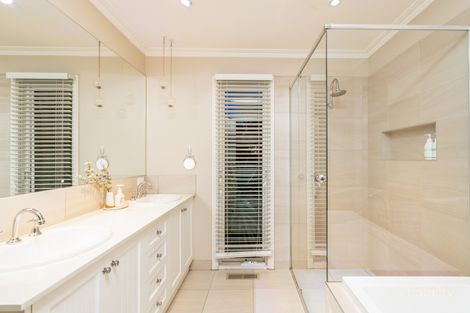 Property photo of 15 Fishermans Drive Blind Bight VIC 3980