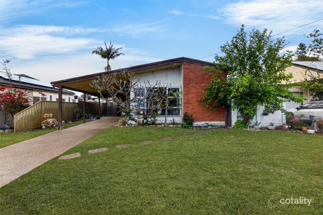Property photo of 15 Alexander Crescent Macquarie Fields NSW 2564