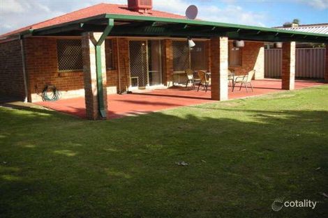 Property photo of 11 Sunningdale Circle Cooloongup WA 6168