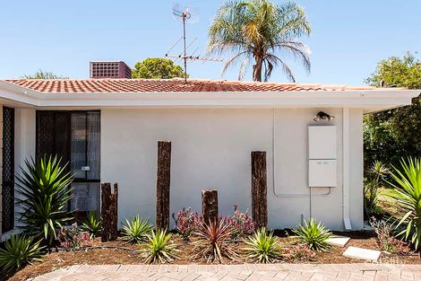 Property photo of 36 Salween Place Beechboro WA 6063