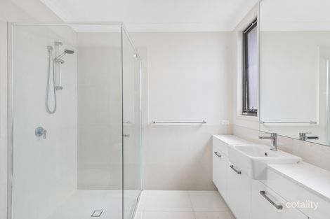 Property photo of 5/10-12 Bainbridge Street Ormiston QLD 4160