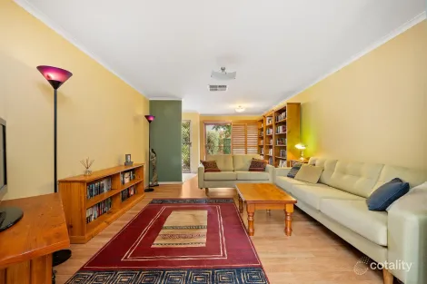 Property photo of 3/12 Samuels Crescent Ngunnawal ACT 2913