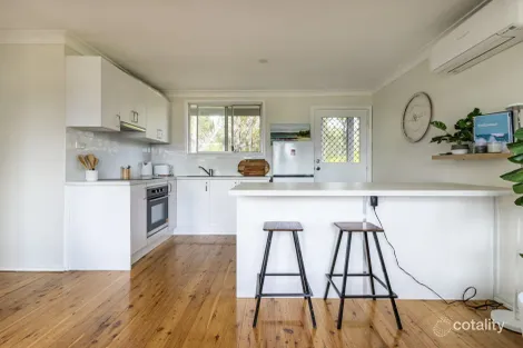 Property photo of 13 Sundowner Avenue Berrara NSW 2540