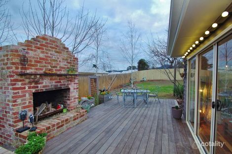 7 Westmount Rd, Healesville, VIC 3777