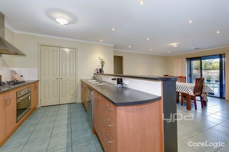 Property photo of 34 Domain Way Taylors Hill VIC 3037