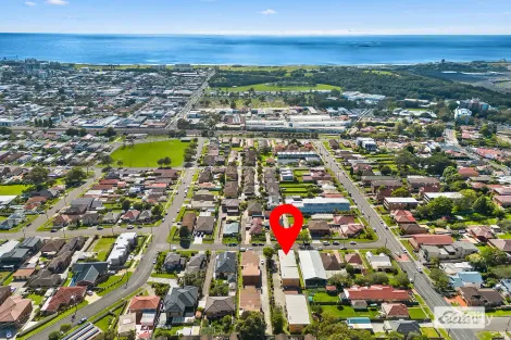 Property photo of 5/10 Myrtle Street Coniston NSW 2500