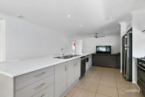 Property photo of 41 Worchester Crescent Wakerley QLD 4154