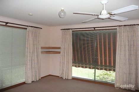 Property photo of 21 Kyle Court West Wodonga VIC 3690