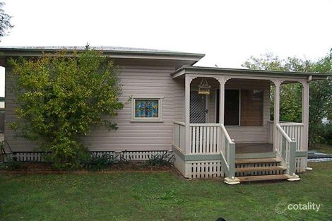 307 South St, Harristown, QLD 4350