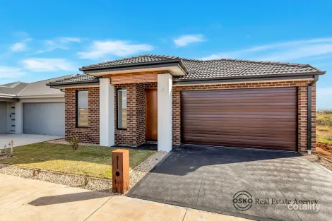 Property photo of 19 Downley Loop Strathtulloh VIC 3338