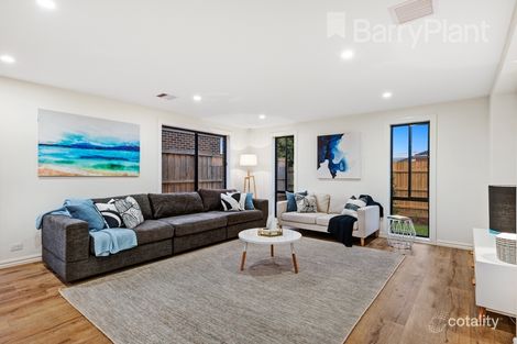 Property photo of 5 Heatherbell Avenue Point Cook VIC 3030