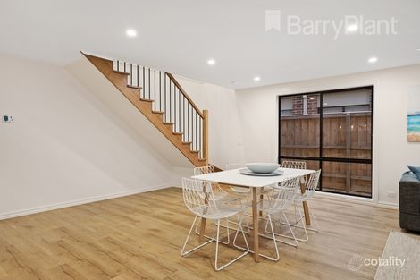 Property photo of 5 Heatherbell Avenue Point Cook VIC 3030