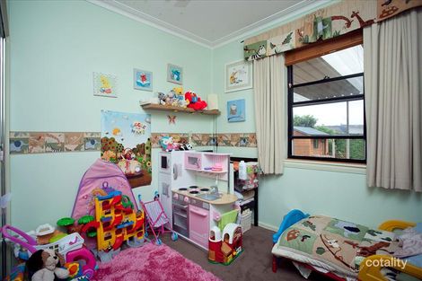 Property photo of 50 Donald Road Karabar NSW 2620