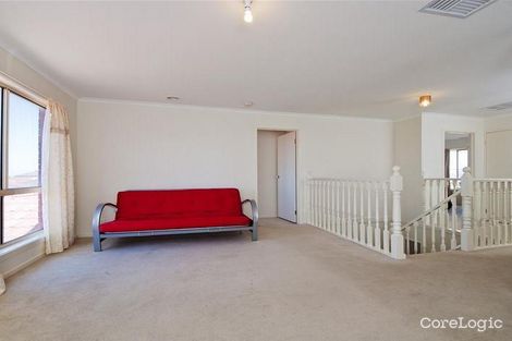 Property photo of 18 St James Wood Drive Tarneit VIC 3029