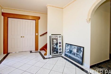 Property photo of 12 Granada Avenue Gulfview Heights SA 5096