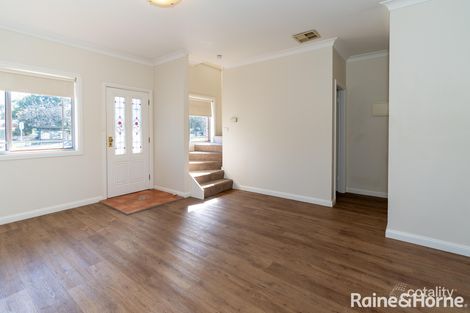 Property photo of 2/50 Travers Street Wagga Wagga NSW 2650