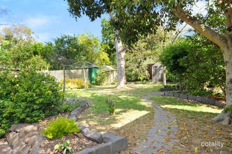 4 Benwerrin Rd, Surrey Hills, VIC 3127