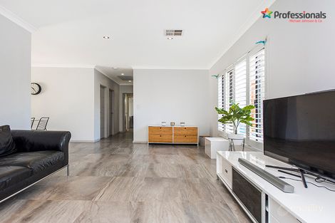 Property photo of 1A Hoxton Rise Carine WA 6020