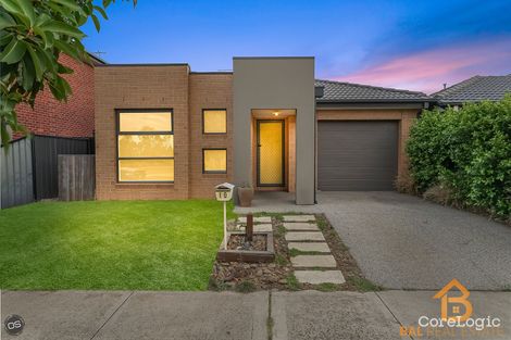 Property photo of 10 Monet Drive Truganina VIC 3029