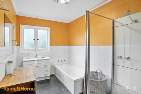 Property photo of 16 Hiern Road Blackmans Bay TAS 7052