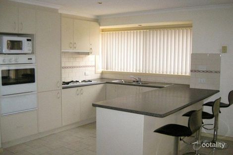 Property photo of 33 Lewin Street Deer Park VIC 3023